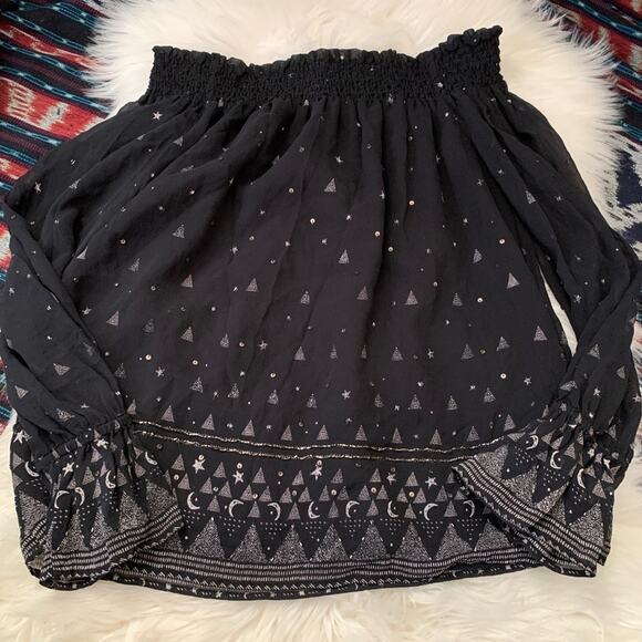 Joie off the Shoulder 100% Silk Celestial Black Ruched Blouse Top sz XS - Picture 3 of 8